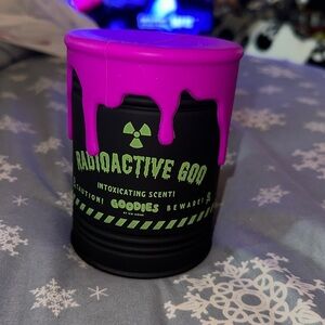 DW home candles GOODIES Halloween radioactive goo